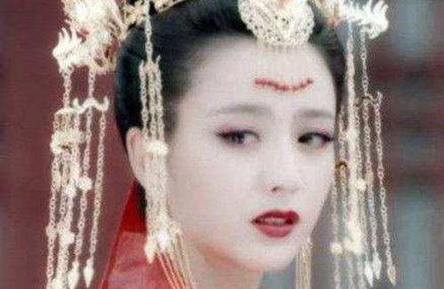 贵妃天天沉迷吃瓜视频,揭秘贵妃的吃瓜日常